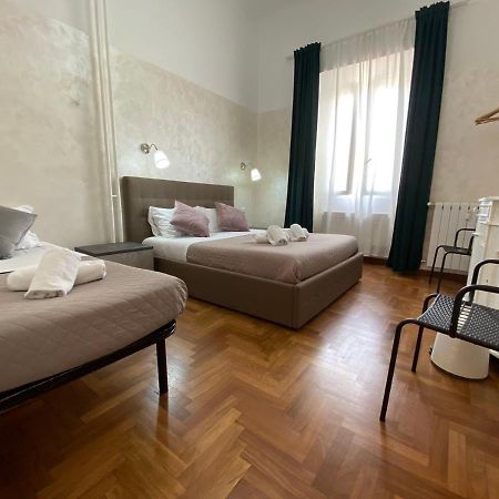 Appartement Cavour 44616 à Rome Extérieur photo