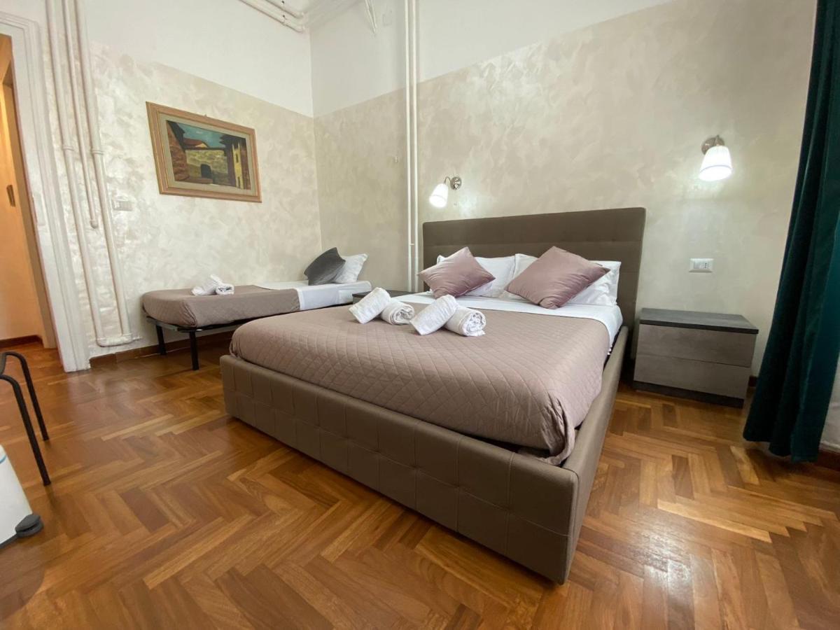 Appartement Cavour 44616 à Rome Extérieur photo